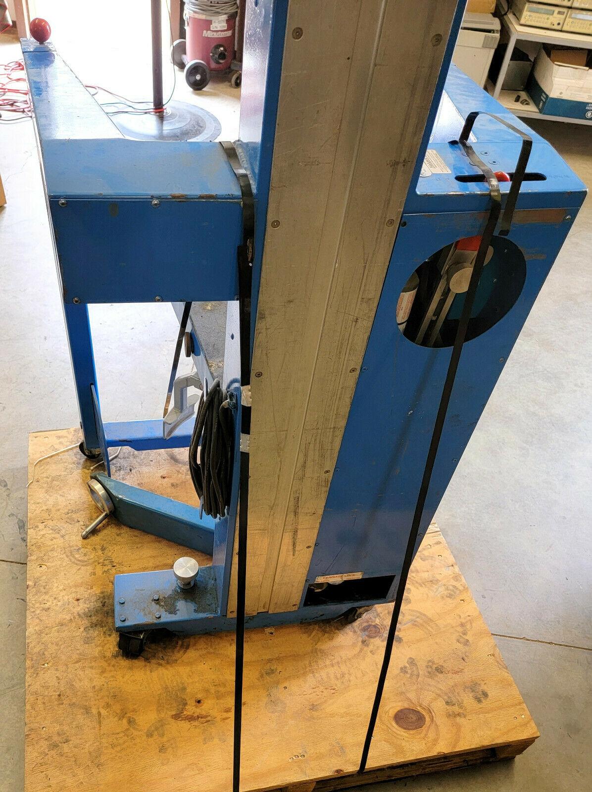 Mohawk Mobile Lift 500LBS Capacity