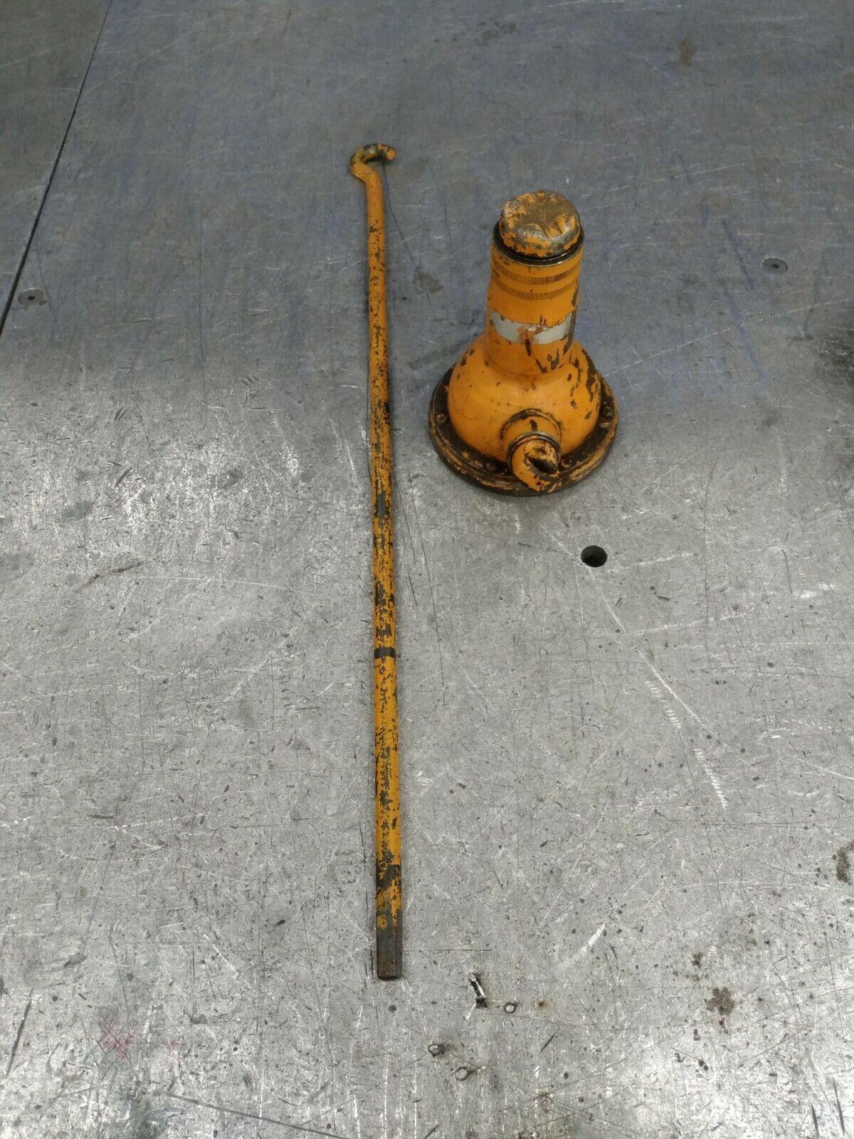 TOYOTA MOTOR 2 TON BOTTLE SCREW JACK 09110-35070 4RUNNER?  LAND CRUISER?